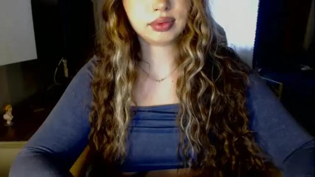 Image 11 of kimlee4 Stream on Chaturbate on 10 days ago
