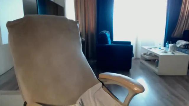 Image 10 of kimlee4 Stream on Chaturbate on 8 days ago