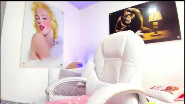 Image 8 of kimmberly_saenz_ Stream on Chaturbate on 2 months ago