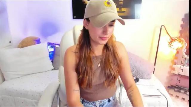 Image 3 of kimmberly_saenz_ Stream on Chaturbate on 1 month ago