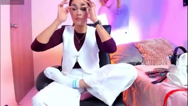 Thumbnail 1, kimmberly_saenz_'s Stream at Chaturbate, 1 month ago