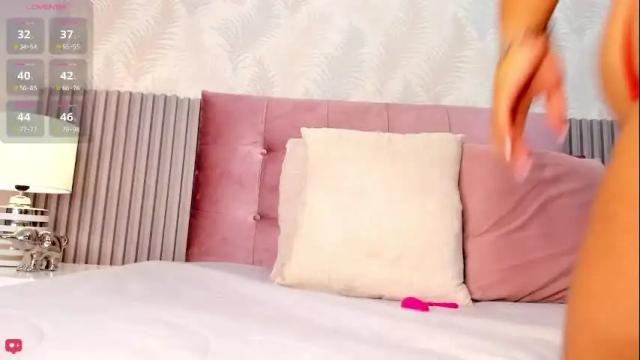 Image 7 of kimmie_kaboom_ Stream on Chaturbate on 23 days ago