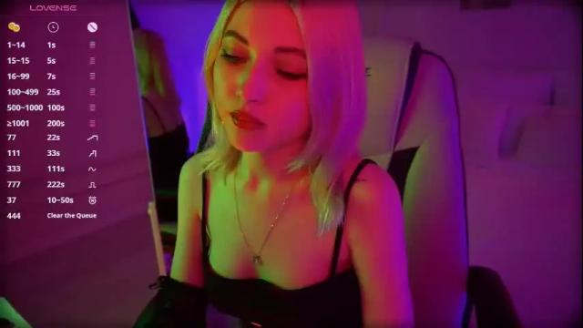 Thumbnail 1, kimmie_shine's Stream at Chaturbate, 29 days ago