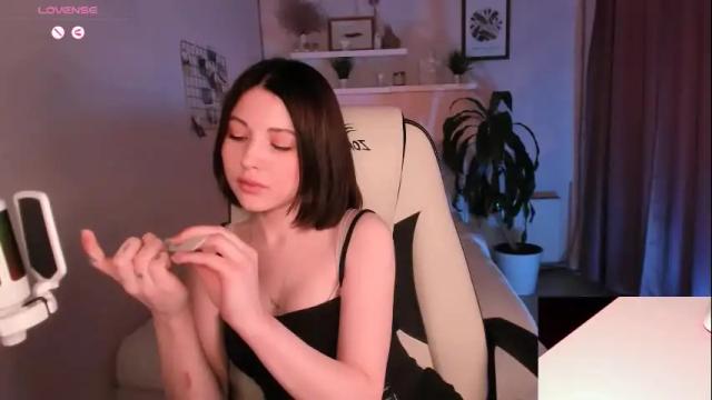 Thumbnail 1, kimmie_shine's Stream at Chaturbate, 13 days ago