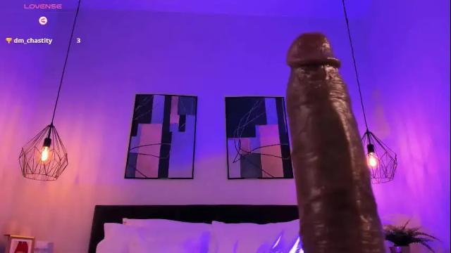 Image 10 of kimmie_shine Stream on Chaturbate on 13 days ago