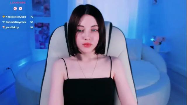 Image 12 of kimmie_shine Stream on Chaturbate on 7 days ago