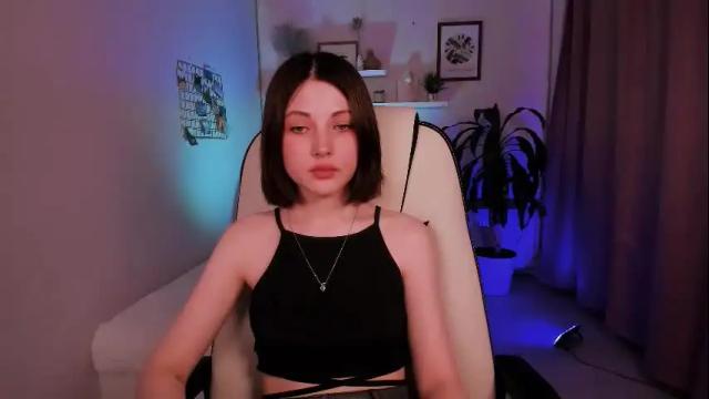 Image 2 of kimmie_shine Stream on Chaturbate on 1 month ago
