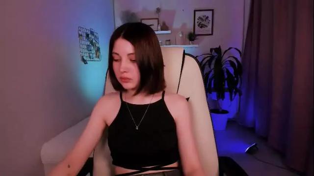 Image 3 of kimmie_shine Stream on Chaturbate on 1 month ago