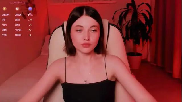 Image 3 of kimmie_shine Stream on Chaturbate on 27 days ago