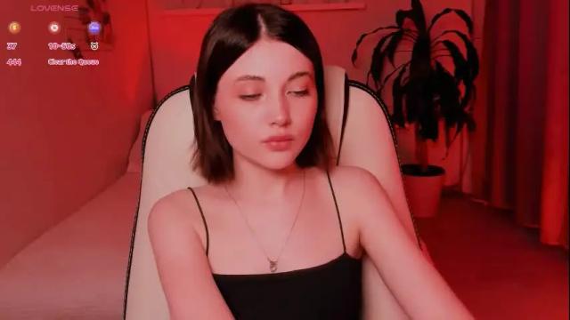 Image 6 of kimmie_shine Stream on Chaturbate on 27 days ago