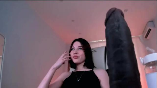 Image 8 of kimmie_shine Stream on Chaturbate on 26 days ago