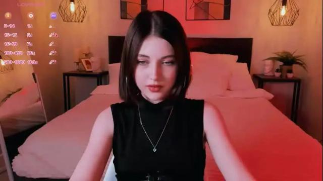 Image 8 of kimmie_shine Stream on Chaturbate on 22 days ago