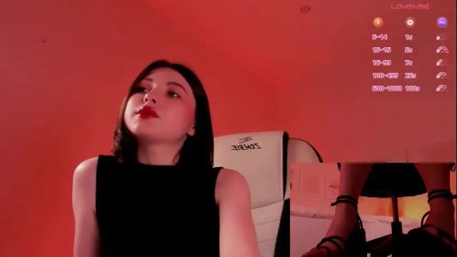 Image 10 of kimmie_shine Stream on Chaturbate on 21 days ago