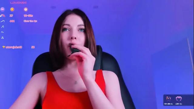 Image 3 of kimmie_shine Stream on Chaturbate on 14 days ago