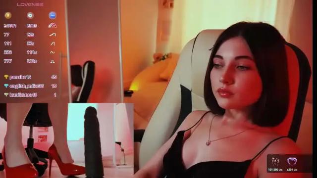 Image 10 of kimmie_shine Stream on Chaturbate on 9 days ago
