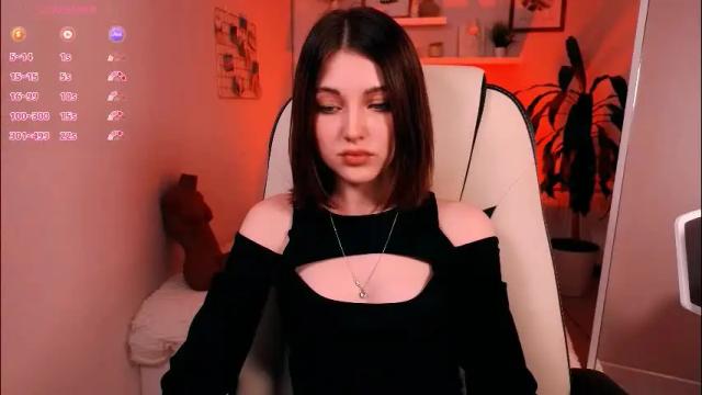 Image 3 of kimmie_shine Stream on Chaturbate on 2 months ago