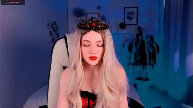 Thumbnail 1, kimmie_shine's Stream at Chaturbate, 2 months ago