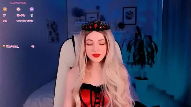 Image 10 of kimmie_shine Stream on Chaturbate on 2 months ago