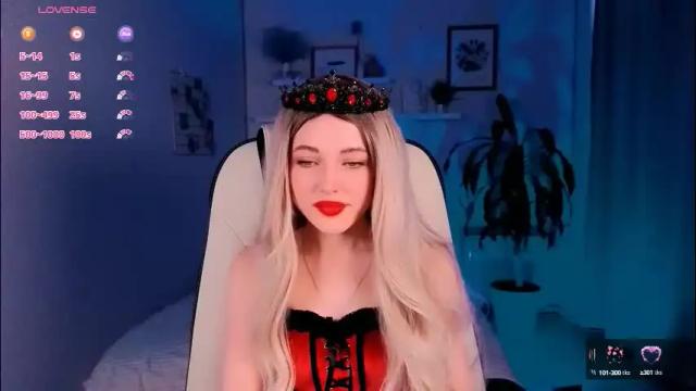 Image 6 of kimmie_shine Stream on Chaturbate on 2 months ago