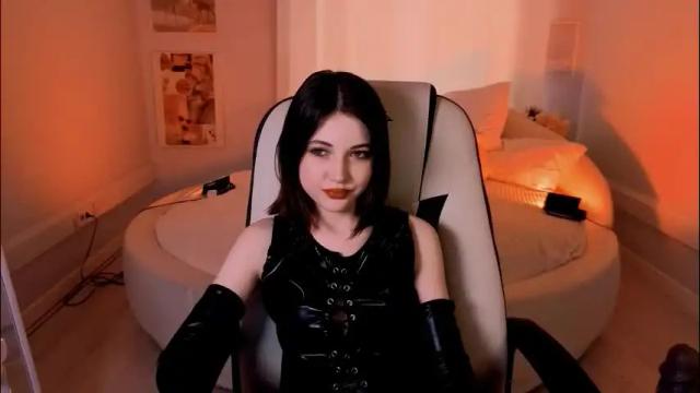 Image 2 of kimmie_shine Stream on Chaturbate on 1 month ago