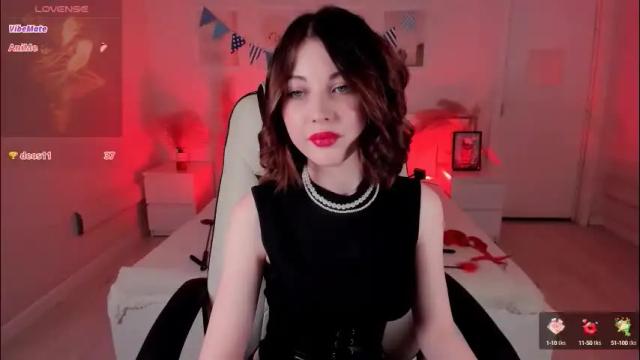 Image 6 of kimmie_shine Stream on Chaturbate on 1 month ago