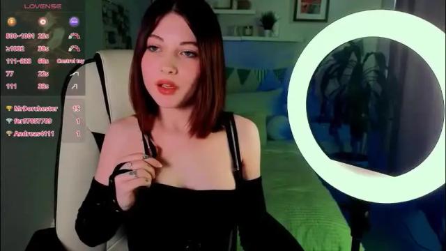 Image 6 of kimmie_shine Stream on Chaturbate on 1 month ago