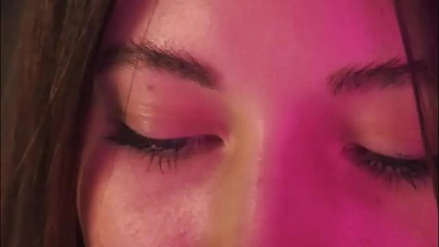 Image 7 of kimmie_shine Stream on Chaturbate on 1 month ago