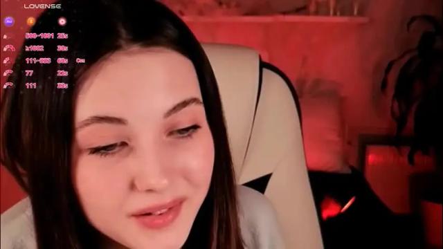 Image 4 of kimmie_shine Stream on Chaturbate on 9 days ago