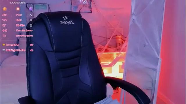 Image 2 of kimmie_shine Stream on Chaturbate on 6 days ago