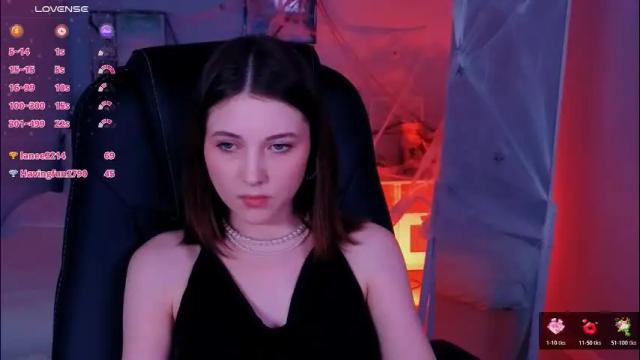 Image 6 of kimmie_shine Stream on Chaturbate on 6 days ago