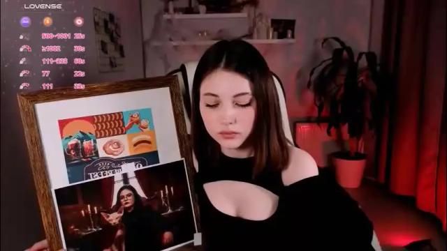 Image 7 of kimmie_shine Stream on Chaturbate on 4 days ago