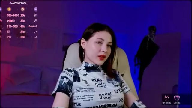 Image 6 of kimmie_shine Stream on Chaturbate on 2 days ago