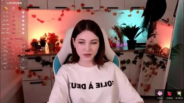 Image 2 of kimmie_shine Stream on Chaturbate on 2 months ago