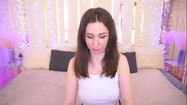 Image 2 of kimmmli Stream on Chaturbate on 1 month ago