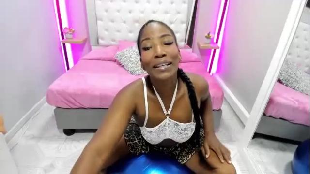 Image 2 of kimmturner Stream on Chaturbate on 7 days ago