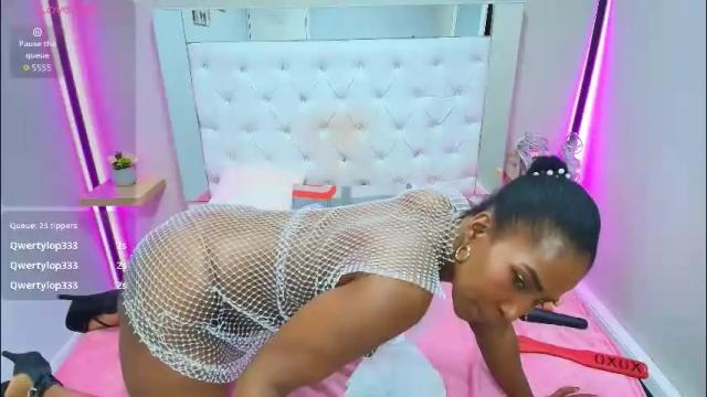 Image 2 of kimmturner Stream on Chaturbate on 2 months ago