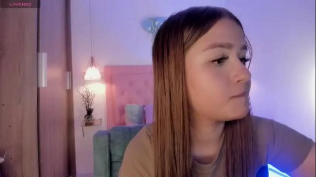 Image 7 of kimmy__99 Stream on Chaturbate on 8 months ago