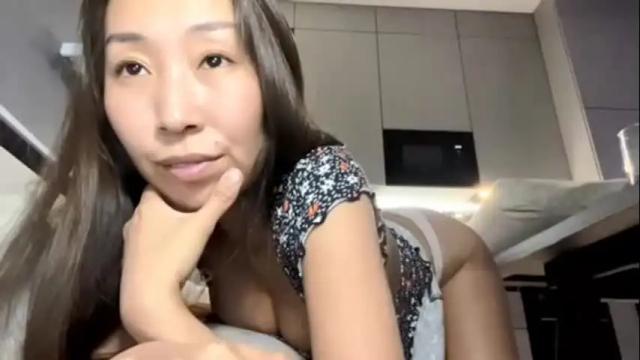 Image 12 of kimmy_sunn Stream on Chaturbate on 1 month ago
