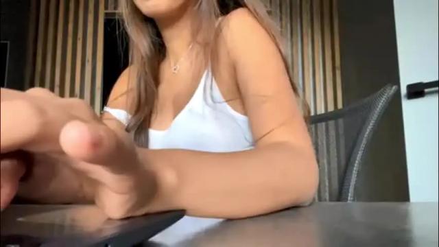 Image 7 of kimmy_sunn Stream on Chaturbate on 2 months ago