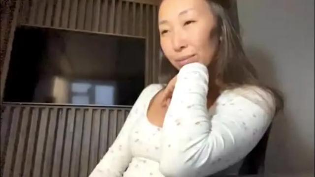 Image 2 of kimmy_sunn Stream on Chaturbate on 1 month ago