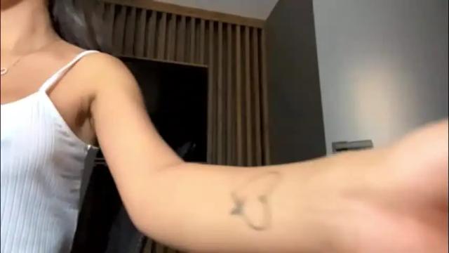 Image 11 of kimmy_sunn Stream on Chaturbate on 1 month ago