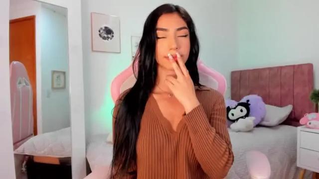 Image 6 of kimmy_sweet_ Stream on Chaturbate on 16 months ago