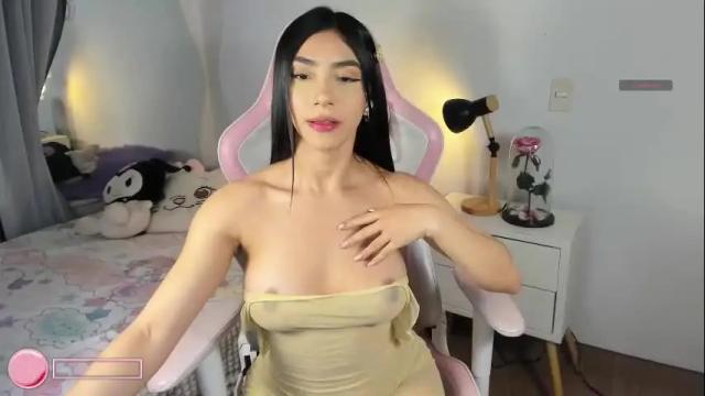 Image 7 of kimmy_sweet_ Stream on Chaturbate on 19 days ago