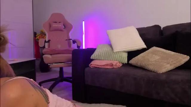 Image 8 of kimskye Stream on Chaturbate on 28 days ago