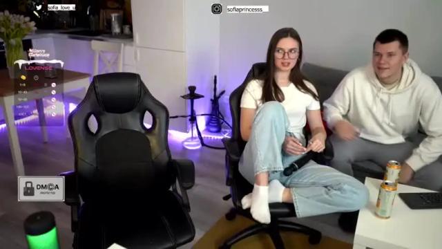 Image 8 of kinga_da_vinci Stream on Chaturbate on 13 months ago