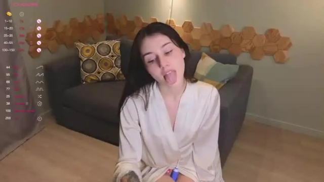Image 2 of kingkong_my_bf Stream on Chaturbate on 15 months ago