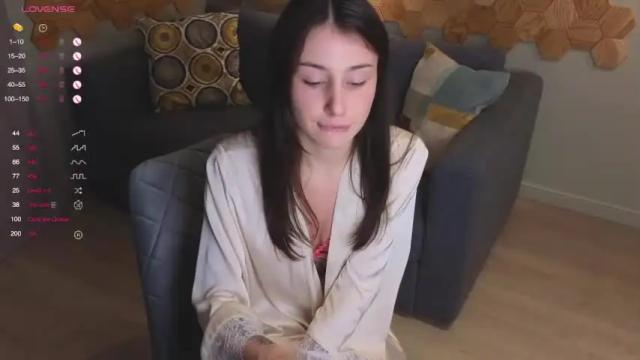 Thumbnail 2, kingkong_my_bf's Stream at Chaturbate, 15 months ago