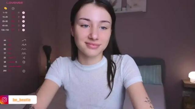Thumbnail 1, kingkong_my_bf's Stream at Chaturbate, 15 months ago