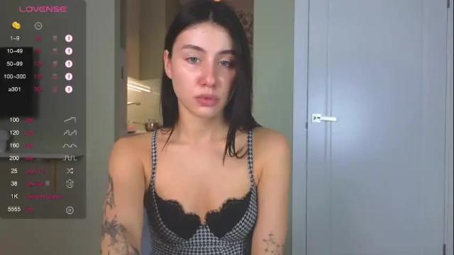 Thumbnail 1, kingkong_my_bf's Stream at Chaturbate, 1 month ago