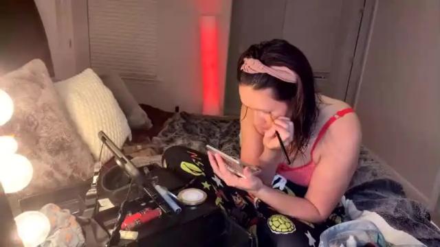 Image 3 of kinkbitch25 Stream on Chaturbate on 18 months ago